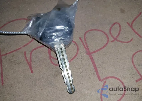 2005 Scion Xb from USA, damaged, VIN JTLKT324554022369